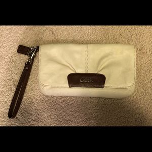 Coach Ivory Wristelt